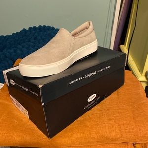 Dr scholls shoes never worn